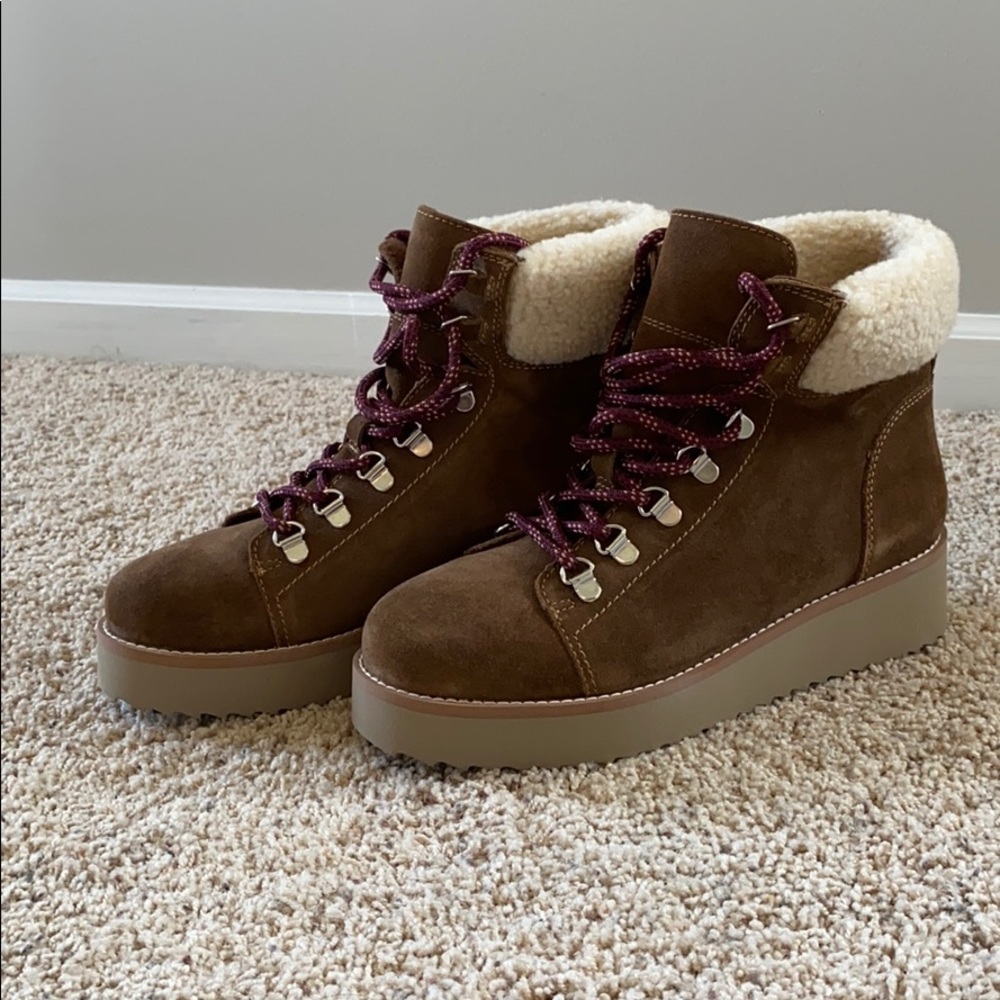 Women’s Sam Edelman hiking boot.